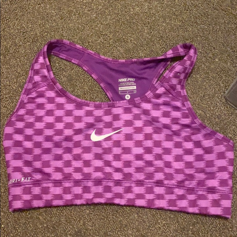 Nike sports bra